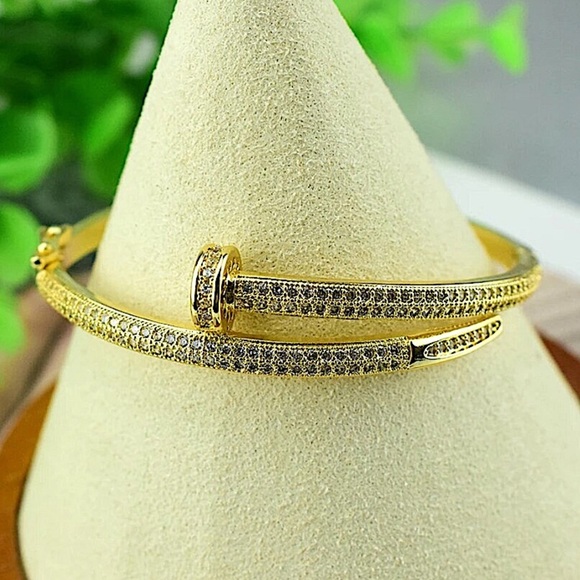 Gold Nail Zircon Screw Tack Bangle Bracelet - Picture 7 of 8